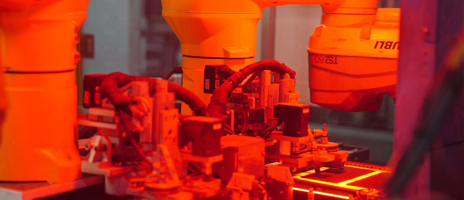Super Multi Busbar (SMBB)<br>                             Stringer Machine