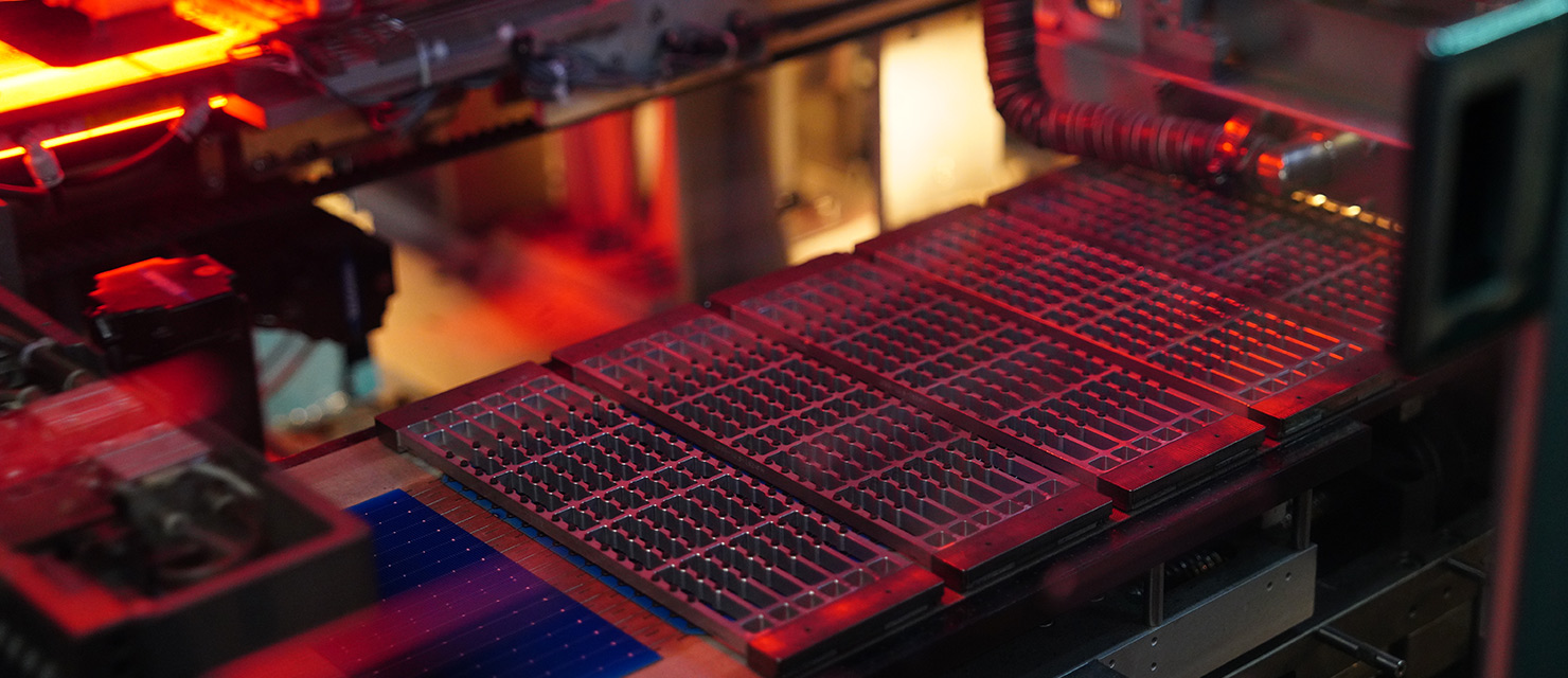 Super Multi Busbar (SMBB)<br>                             Stringer Machine